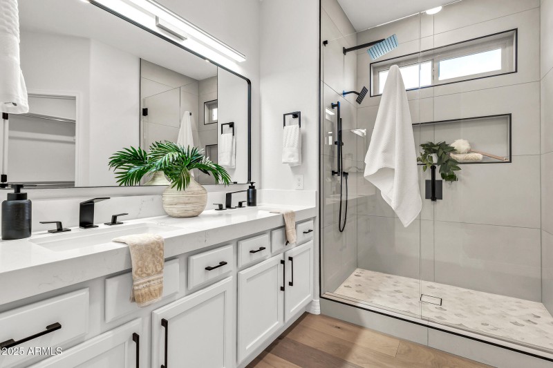 6082 S Bedford Pl-24_(2048)