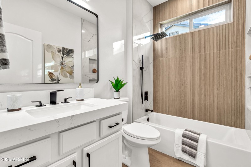 6082 S Bedford Pl-33_(2048)