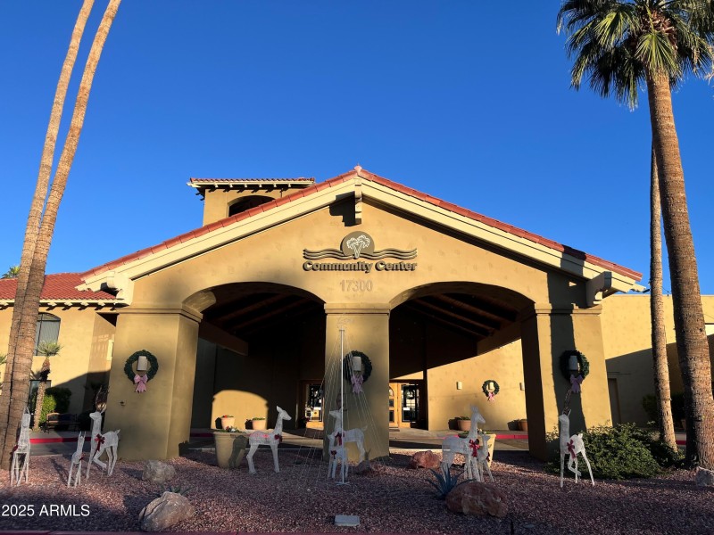 COMMUNITY CENTER-SUN VILLAGE