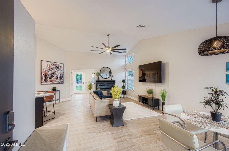 4314 E Whitney Lane - Web Quality - 031