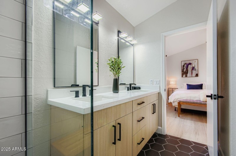 4314 E Whitney Lane - Web Quality - 035