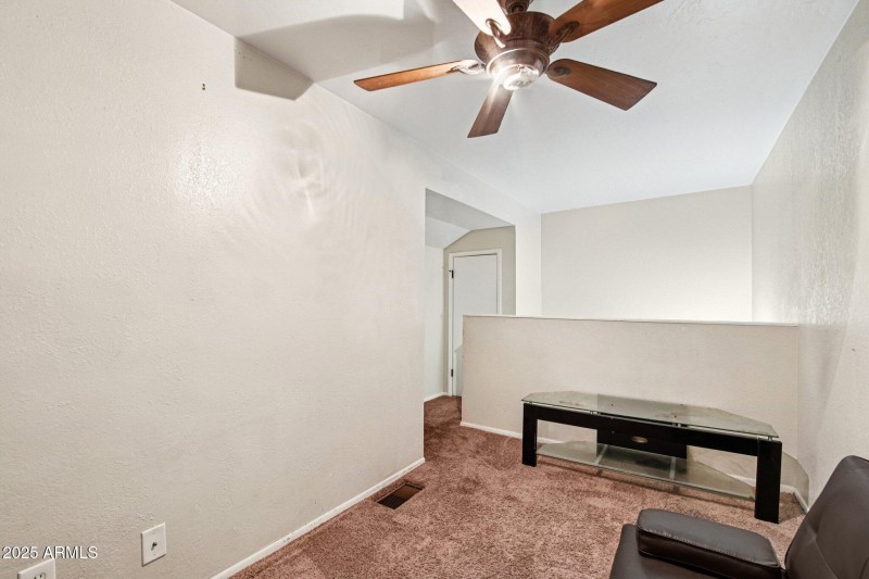 14-web-or-mls-S Pennington-L0412-014