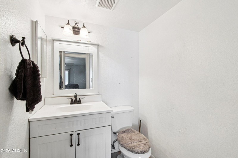 15-web-or-mls-S Pennington-L0412-015