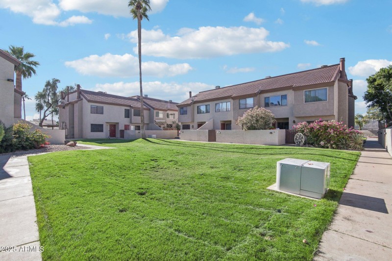 18-web-or-mls-S Pennington-L0512-001