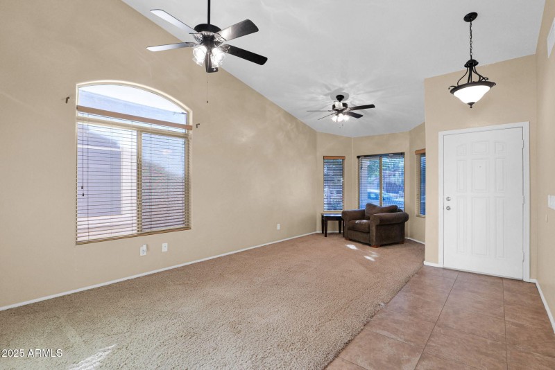 13-web-or-mls-P1393511