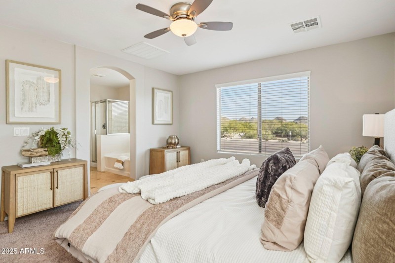 35-web-or-mls-N 63rd Dr-S0412-035