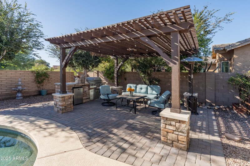 12345 W Dove Wing Way-38