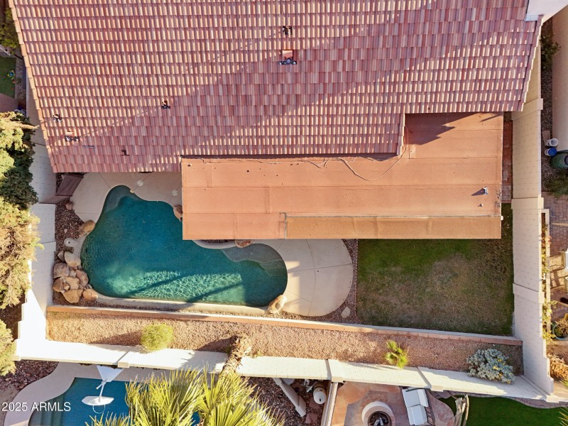 3834 E Windsong Dr-41