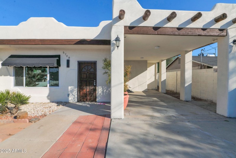 4-web-or-mls-P1393420