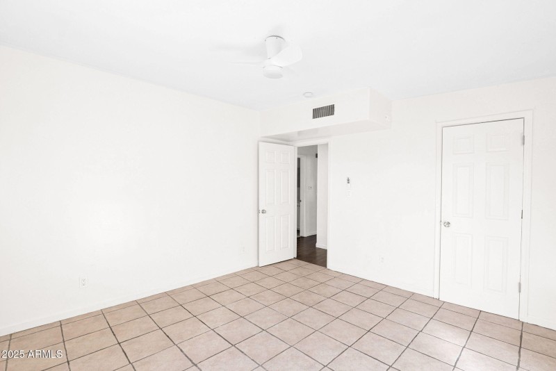 14-web-or-mls-P1393435