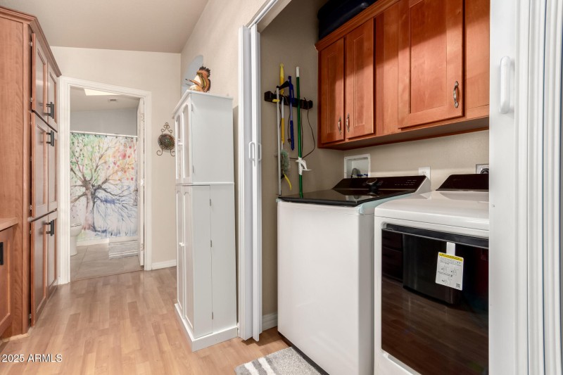 3301 S Goldfield Rd #2122