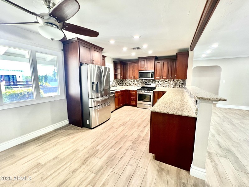 Kitchen/ Breakfast area