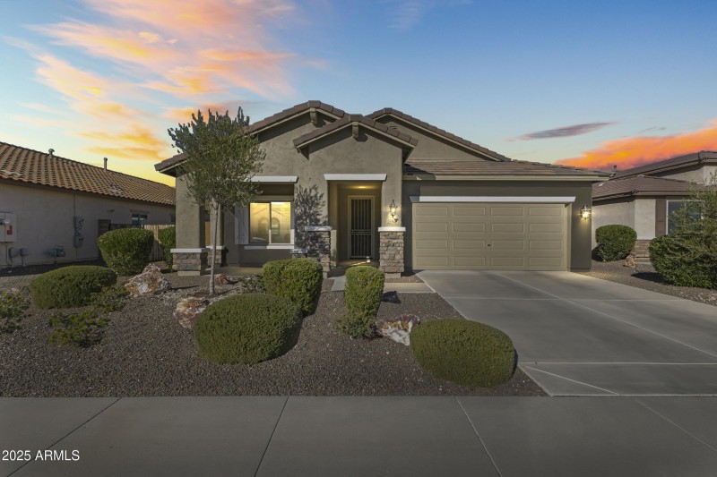 Front Exterior/Virtual Twilight