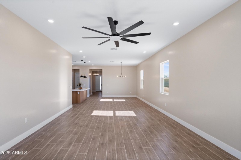 27-Family to Kitchen