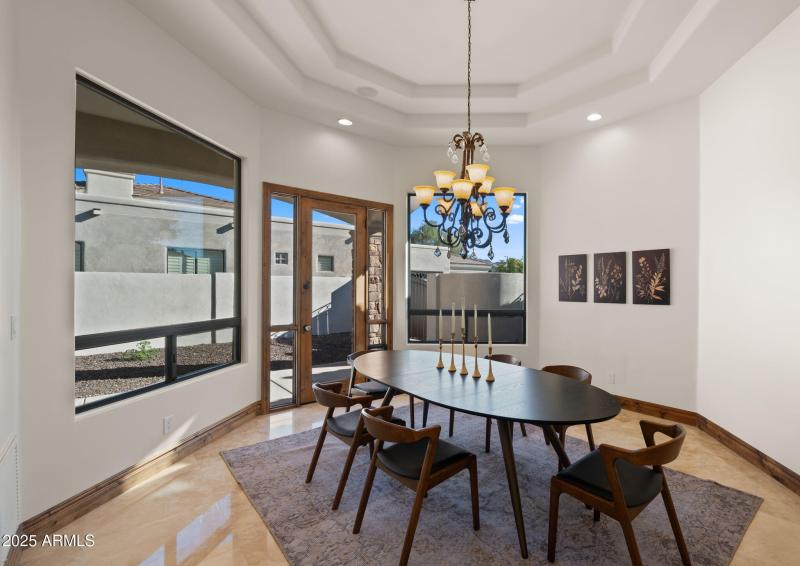 52-web-or-mls-Dining Room (2)