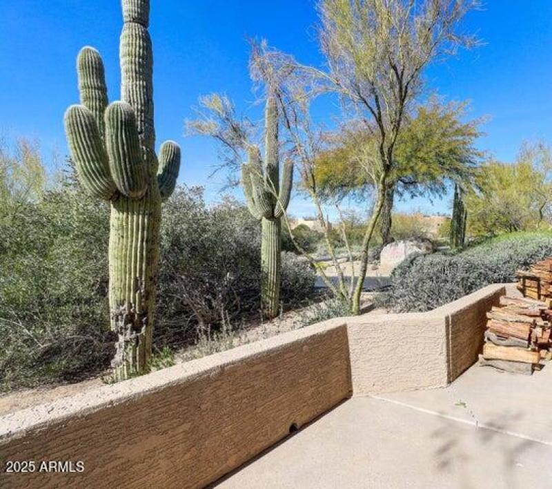 Skye Top patio looking to nateral area