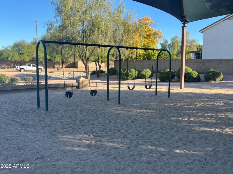 Large Park swing set