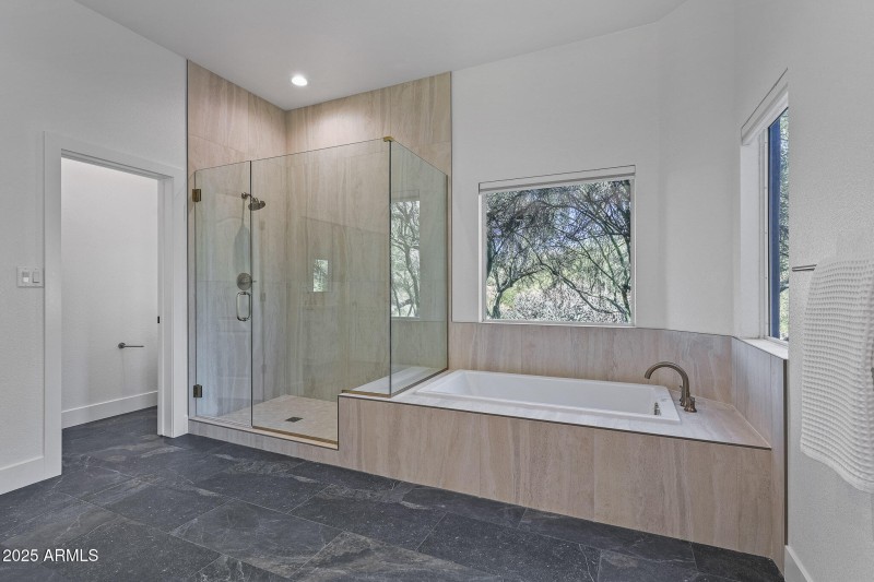 Spa-Inspired Primary Bath