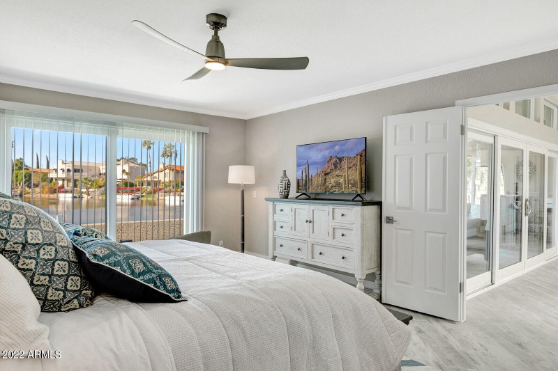 21_10559_N_104th_Place__21_mls