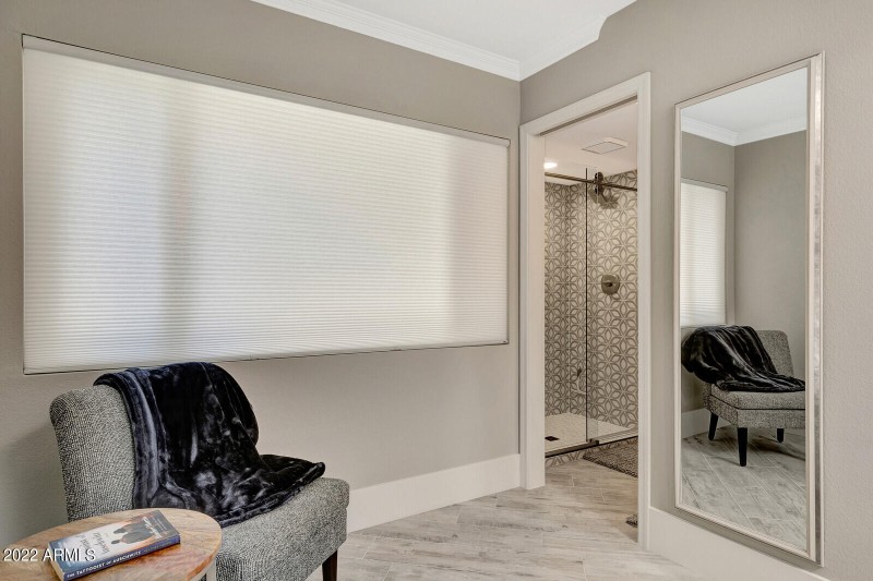 37_10559_N_104th_Place__37_mls