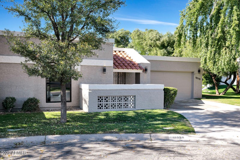 03_10559_N_104th_Place__03_mls