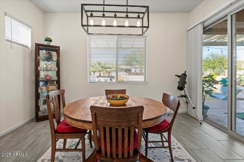 11-18562 W Thistle Landing Dr 22