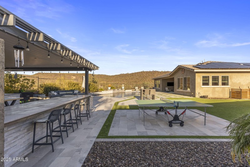 Outdoor bar and yard