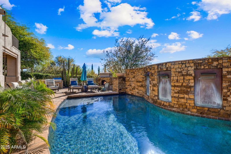 45-Pool Fountain Detail