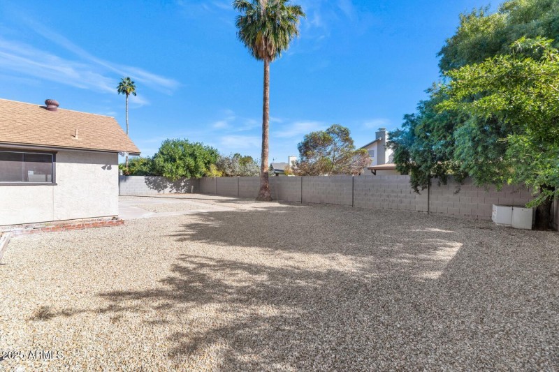 2555 S Patterson Street