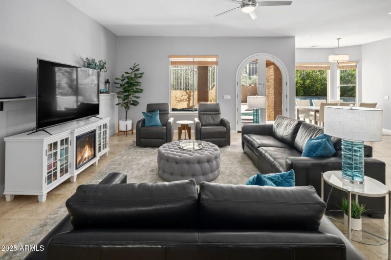 37-web-or-mls-_TMR6681