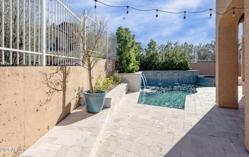 63-web-or-mls-_TMR7027