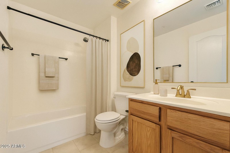 Virtual Staged - Beck Ave