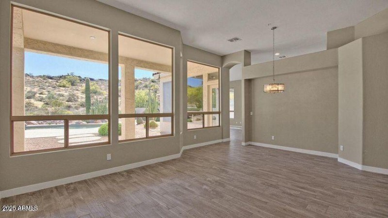 20250923201511518233000000-o