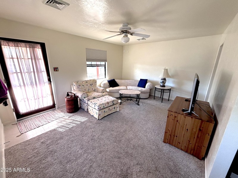 420 W Arroyo Living Room