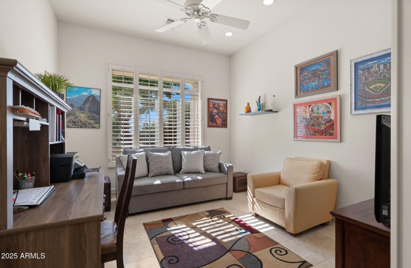 22-web-or-mls-Secondary Bedroom