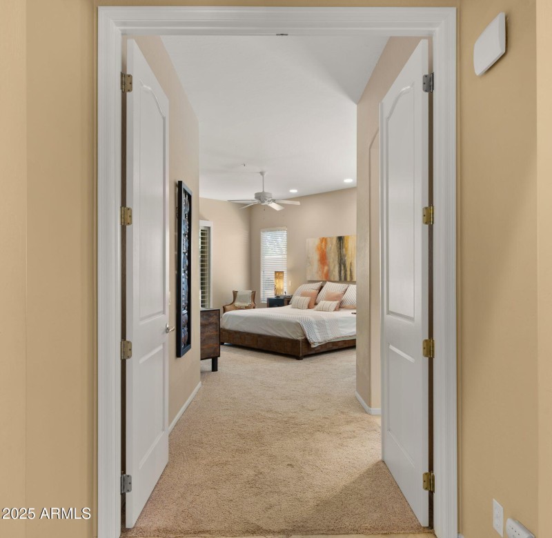 30-web-or-mls-Primary Bedroom2