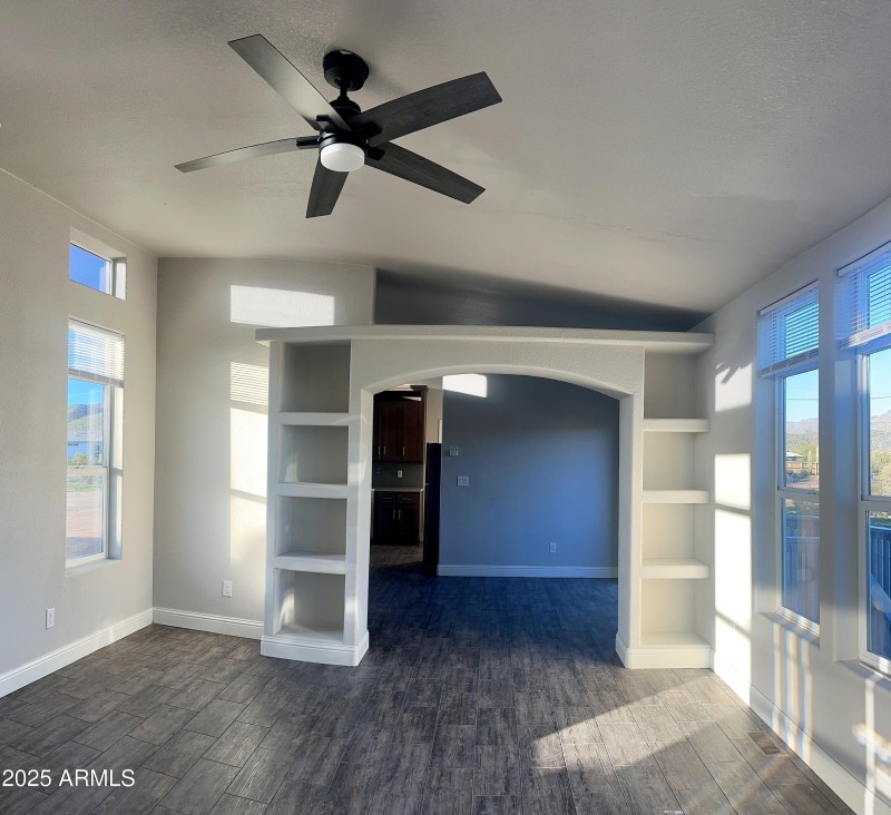 Fig Springs Book Shelves