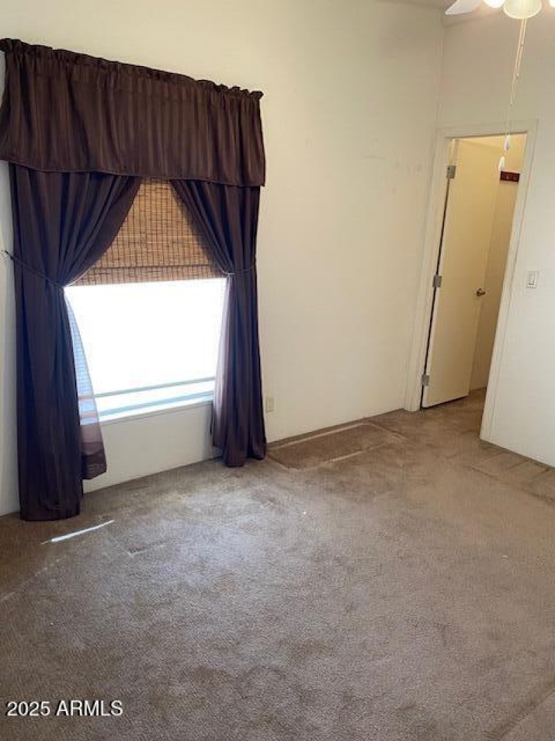 3700 S. Ironwood #96 Room 3b