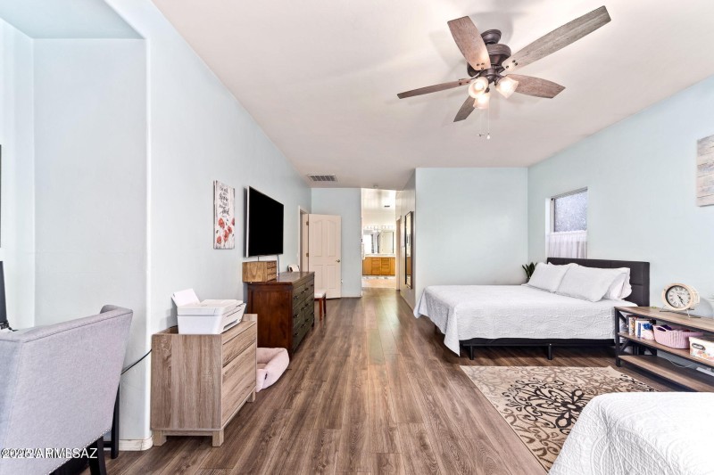 3635 E Secretariat Road