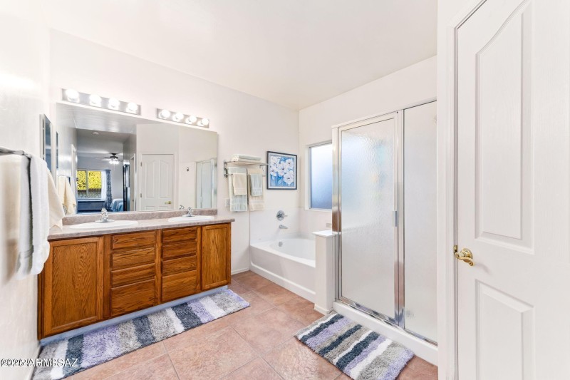 3635 E Secretariat Road