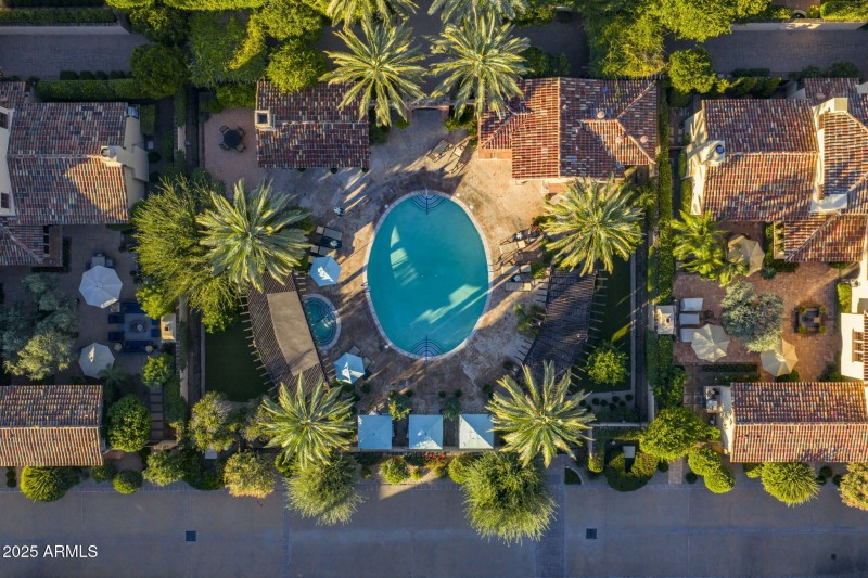 51-0280 - Community Pool