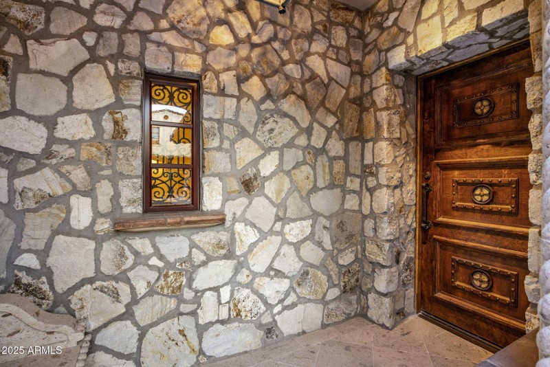 7-0445 - Front Door Entry