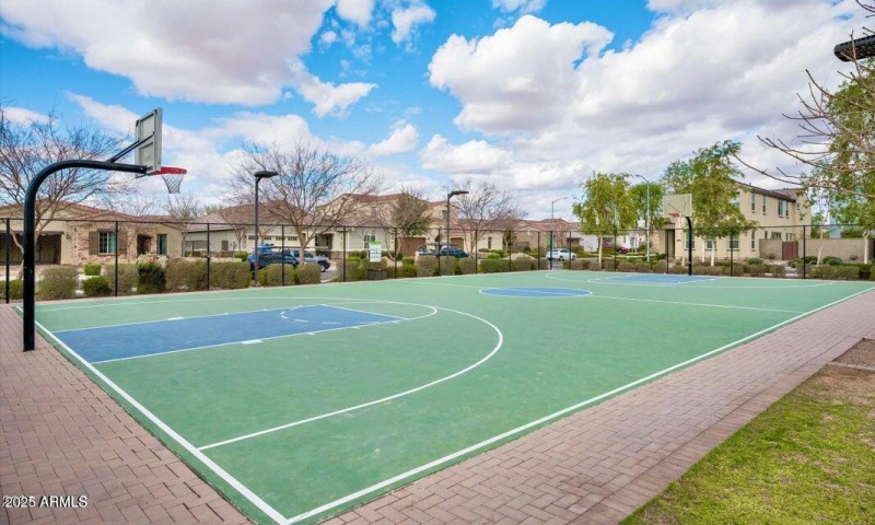 COmmunity Basketball