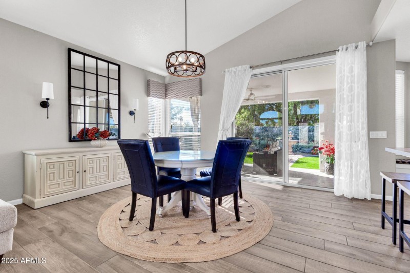 26434 S Boxwood Dr-5