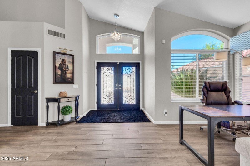 26434 S Boxwood Dr-8