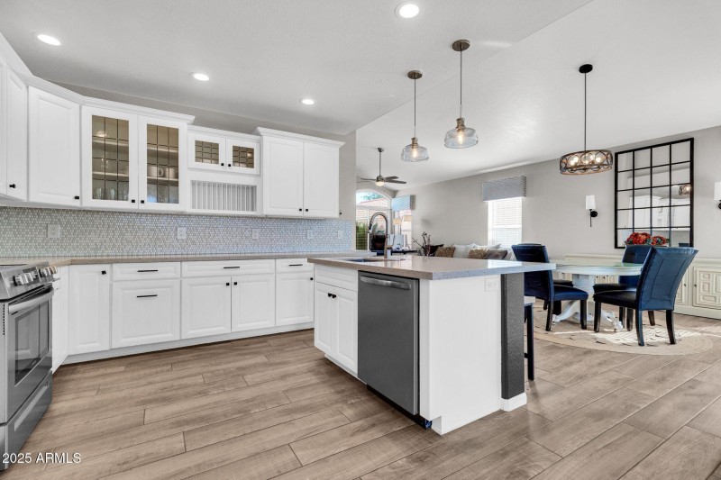 26434 S Boxwood Dr-12