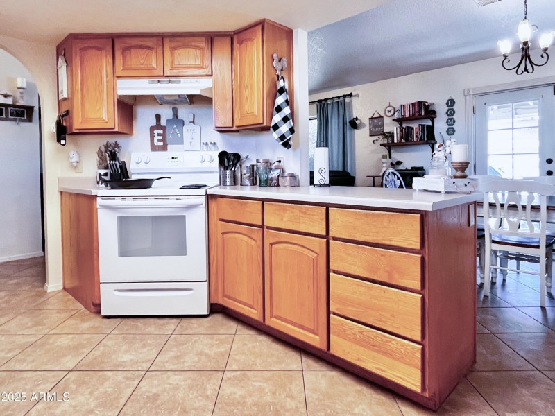 7AF05456-519C-4FA7-9175-E5238E7CBE31