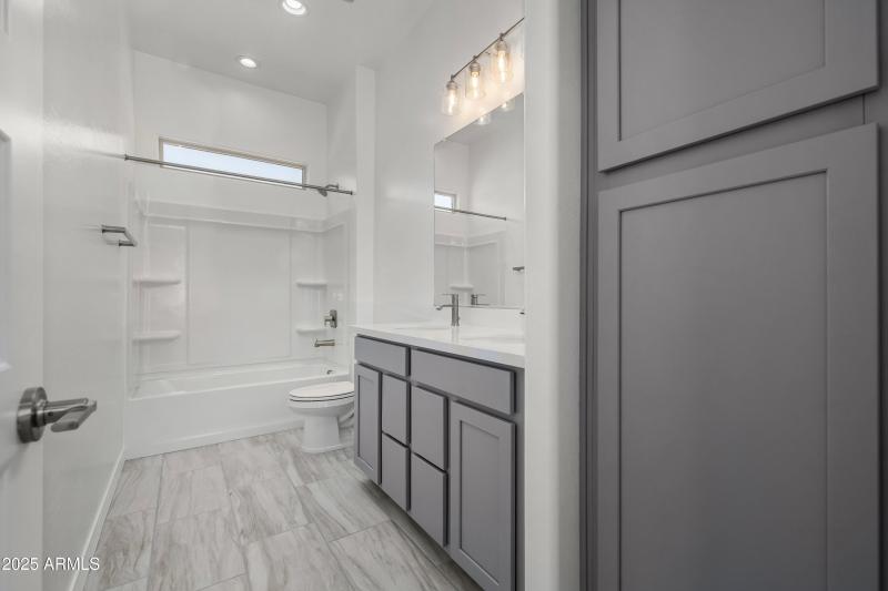 693280_41 - Mulberry