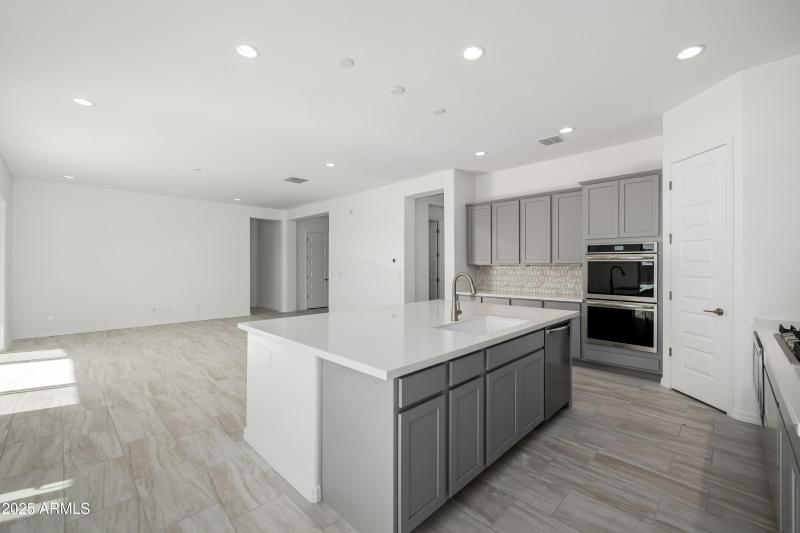 69327c_18 - Mulberry