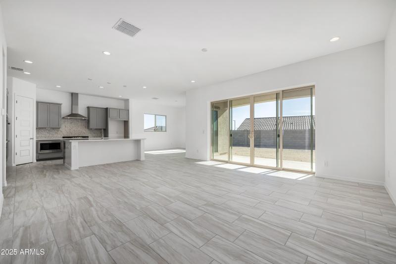 69327c_12 - Mulberry